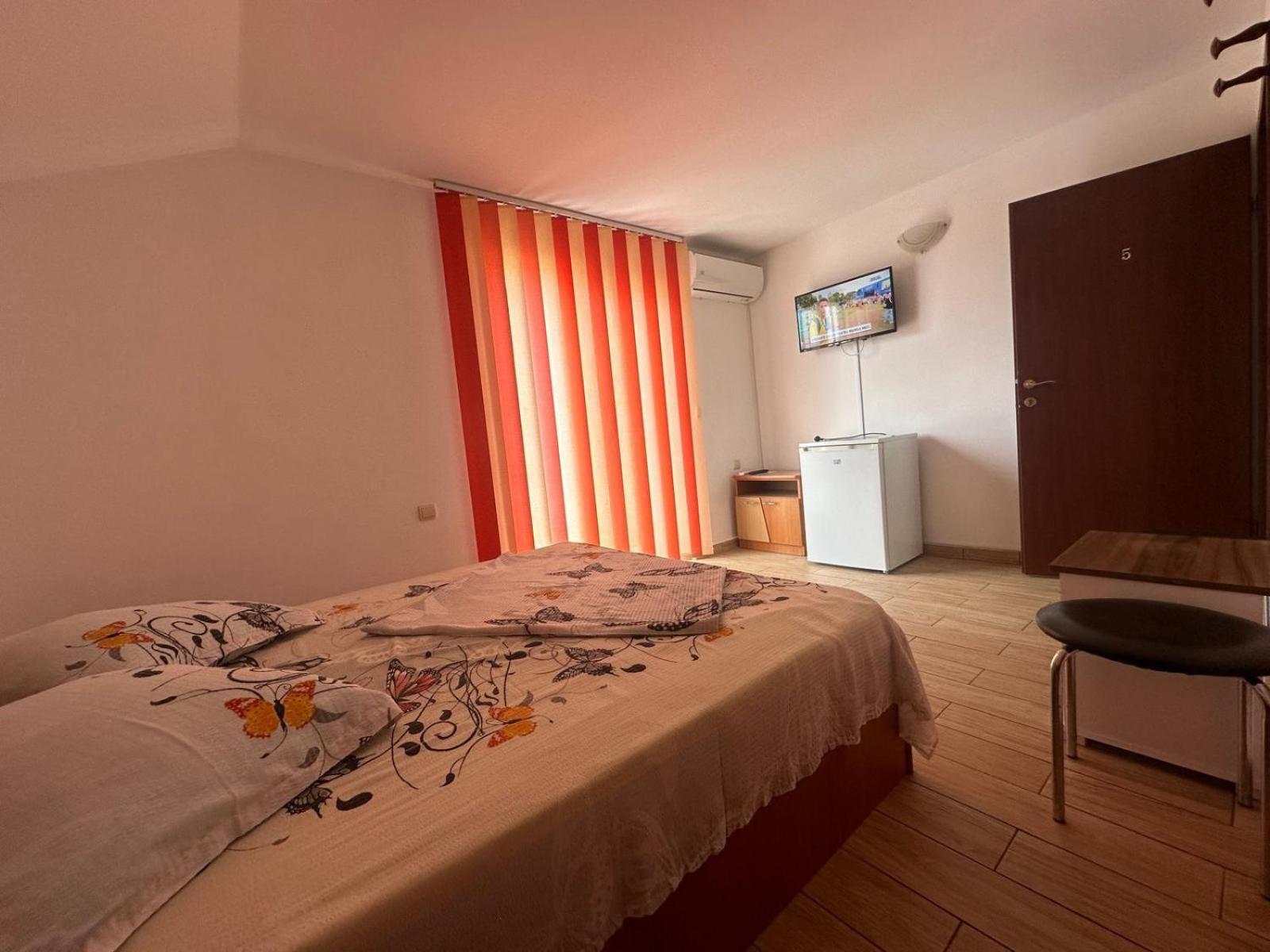 Vila Lucy Costinesti Hotel Екстериор снимка
